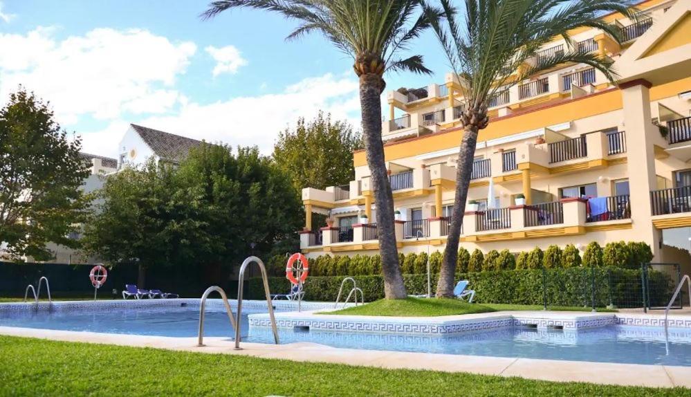 Oleholidays 505 Romana Playa Primera Linea Playa Marbella Bagian luar foto